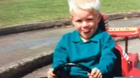 "A kisfiunk azért halt meg, mert AIDS-es vért kapott" - senki nem segít az összetört szülőknek