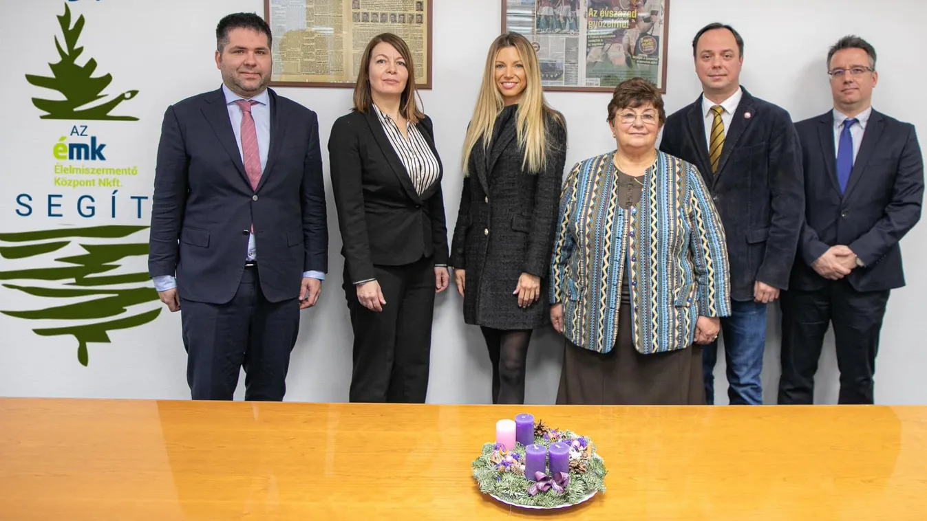 Jótékonysági élelmiszergyűjtési akció indult az ünnepek előtt