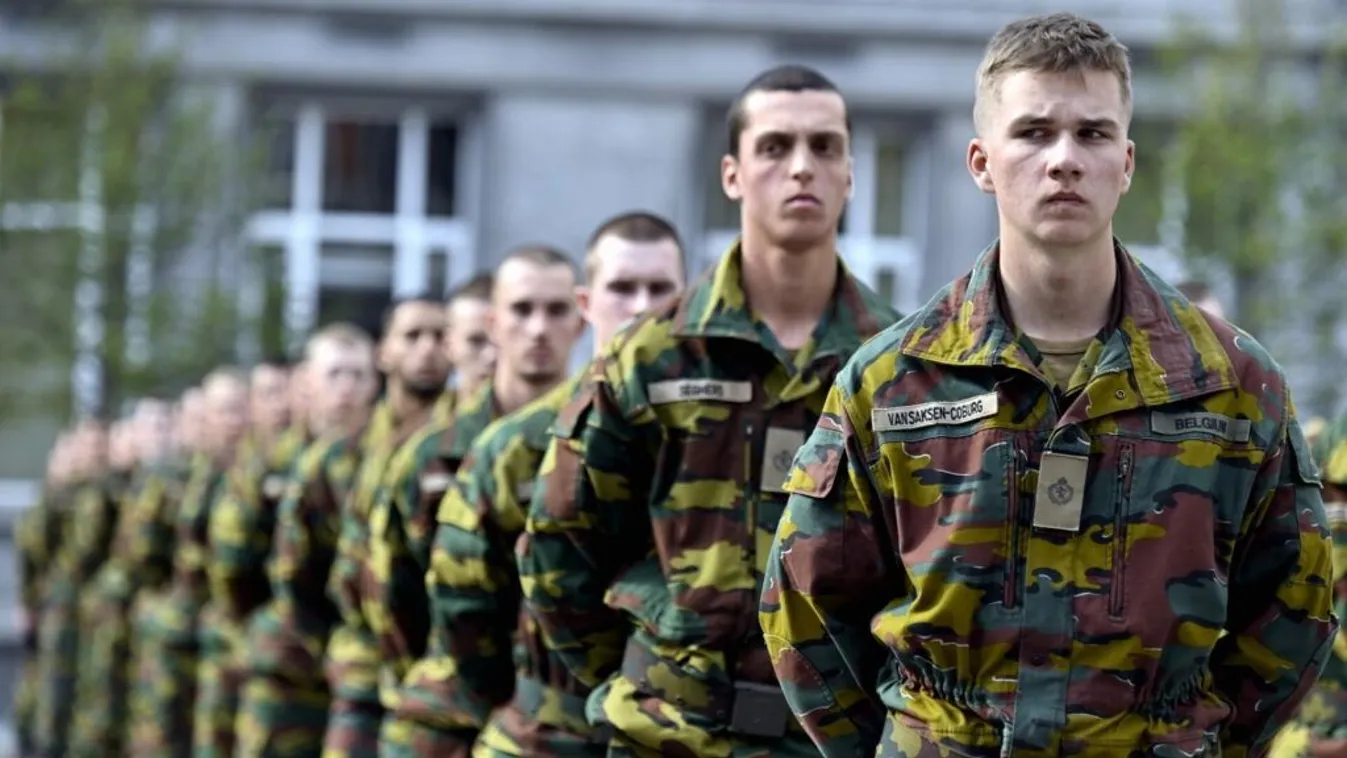 "A belga hadsereg kövekkel dobálózna háború estén"