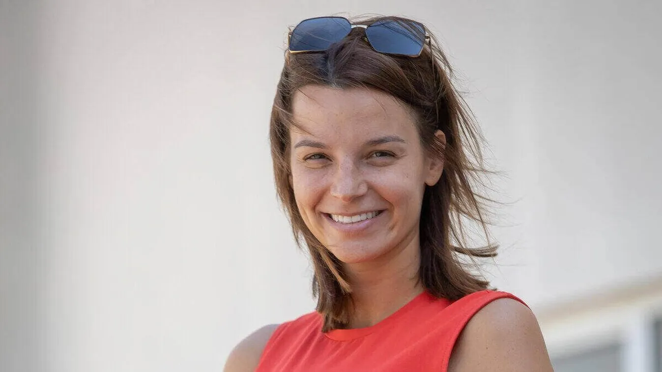 Hoppá! Berki Mazsi megmutatta csodálatos alakját