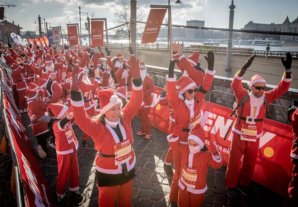 20231203 Budapest, Mikulásfutás. Fotó:Bánkúti Sándor