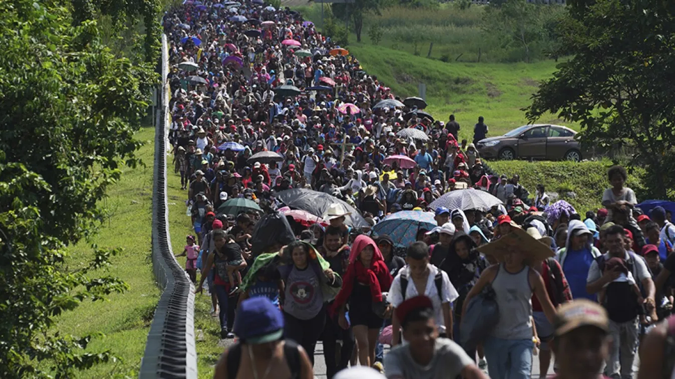 Továbbra is többezres migránskaravánok tartanak Amerika felé