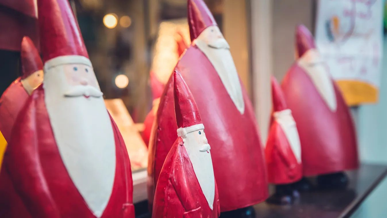 Gyerekek szeme láttára zuhant a halálba a Mikulás – videó