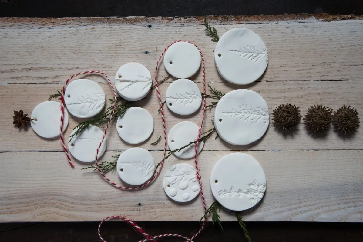 Tree,Decoration,Design.,Eco,Friendly,Materials.,Soda,Dough,Ornaments,,Cinnamon