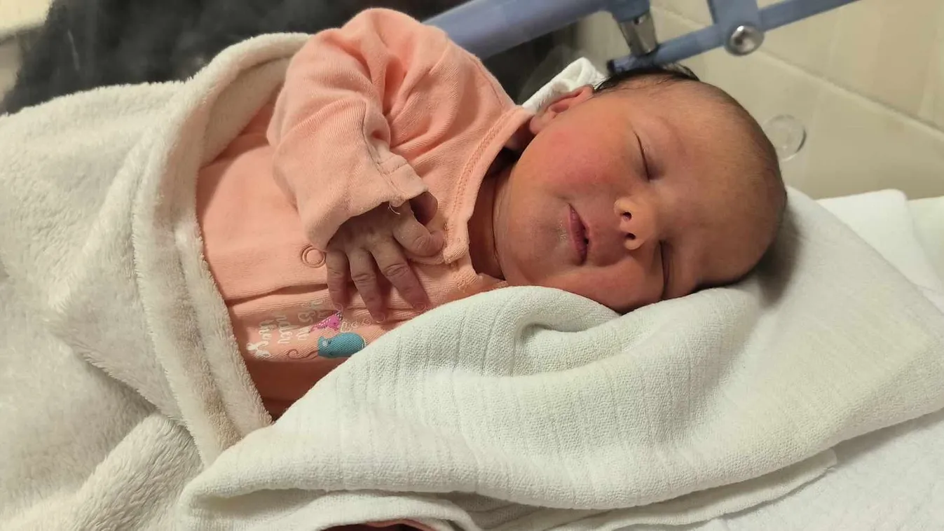 Napokig küzdöttek az orvosok Kitti életéért