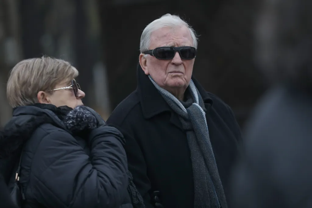 Galambos Erzsi temetés