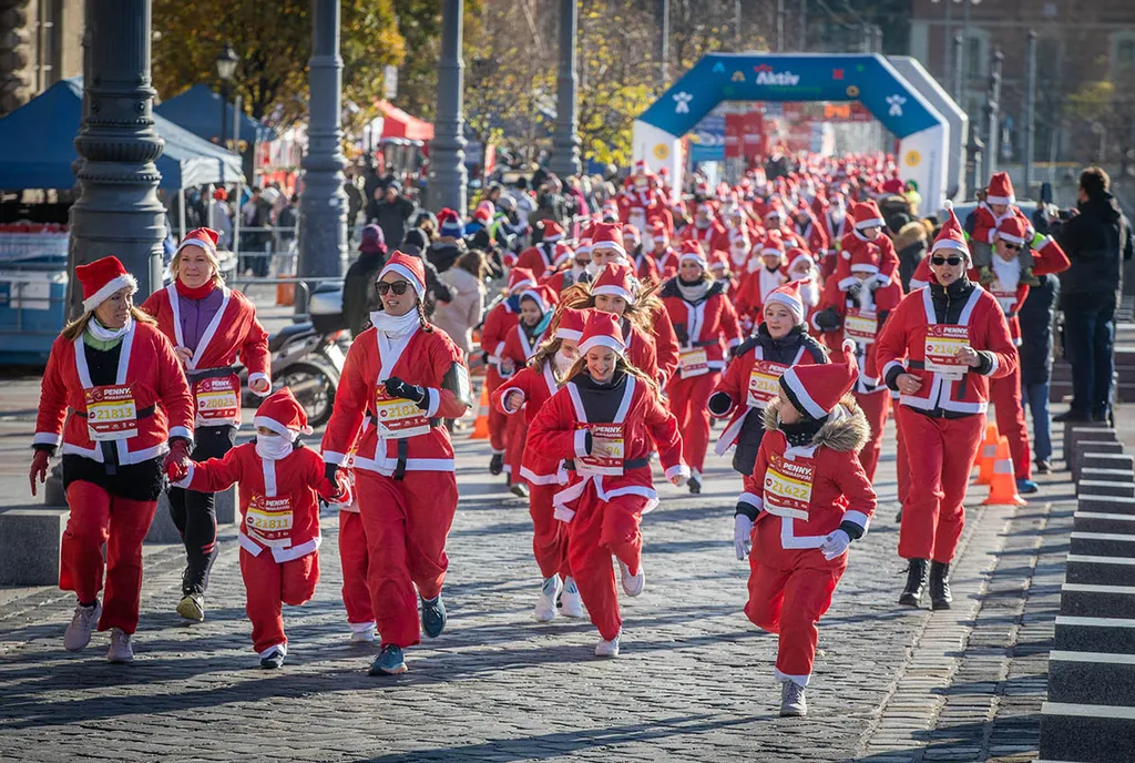 20231203 Budapest, Mikulásfutás. Fotó:Bánkúti Sándor
