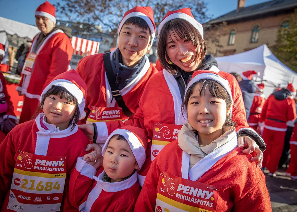 20231203 Budapest, Mikulásfutás. Fotó:Bánkúti Sándor