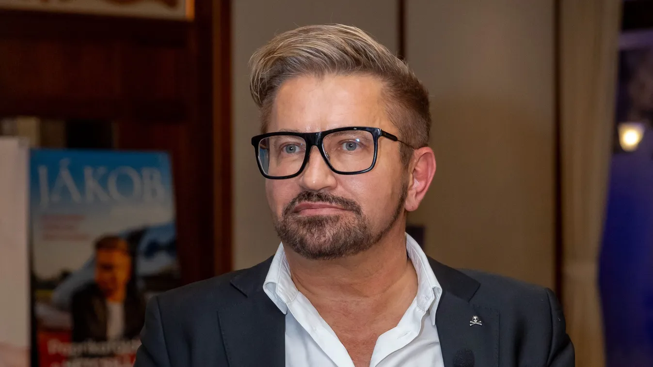 Jákob Zoli rongyrázó szilvesztere