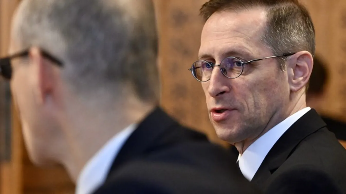 Végre elkezdenek érkezni az uniós pénzek.