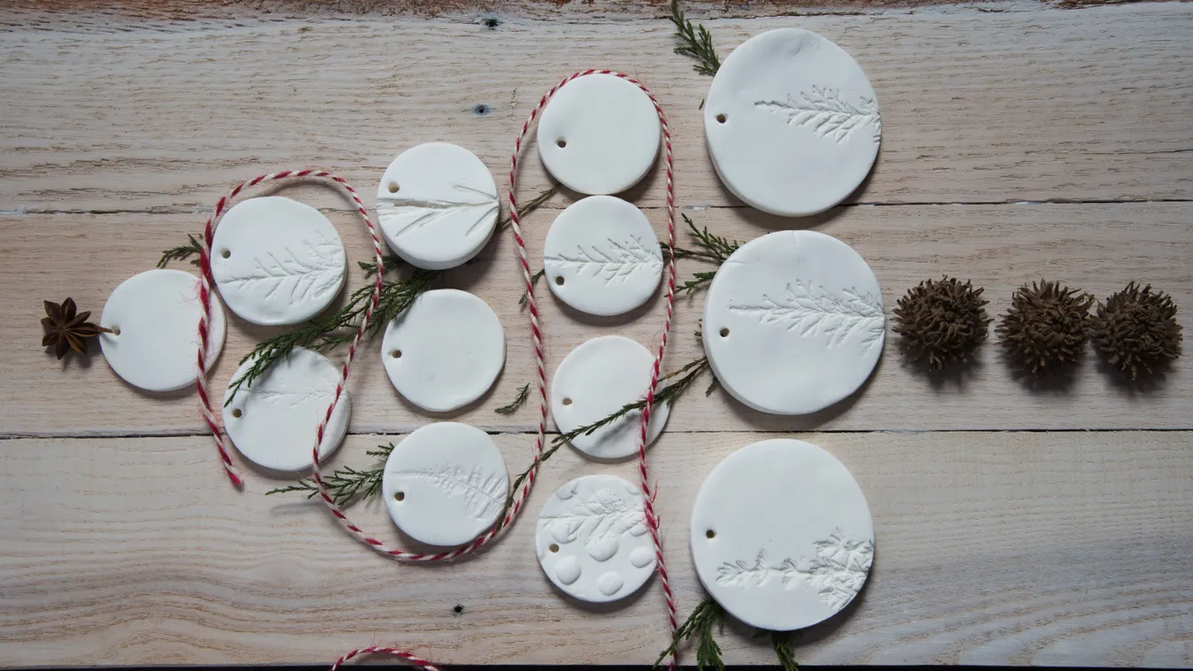 Szódabikarbónából készülnek a karácsony gyönyörű díszei