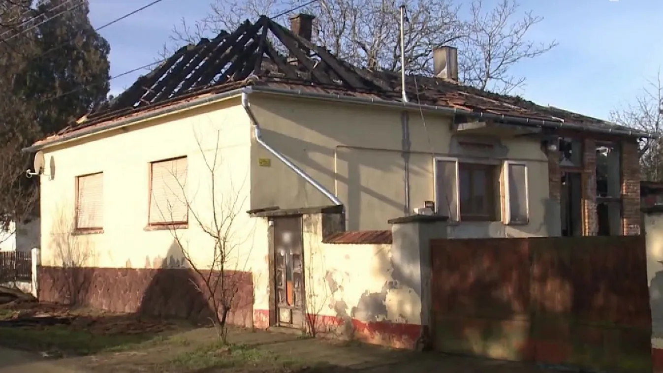 Aludt, miközben lángolt a háza: szomszédai mentették meg