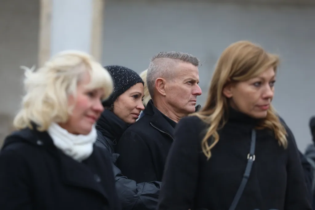 Galambos Erzsi temetés