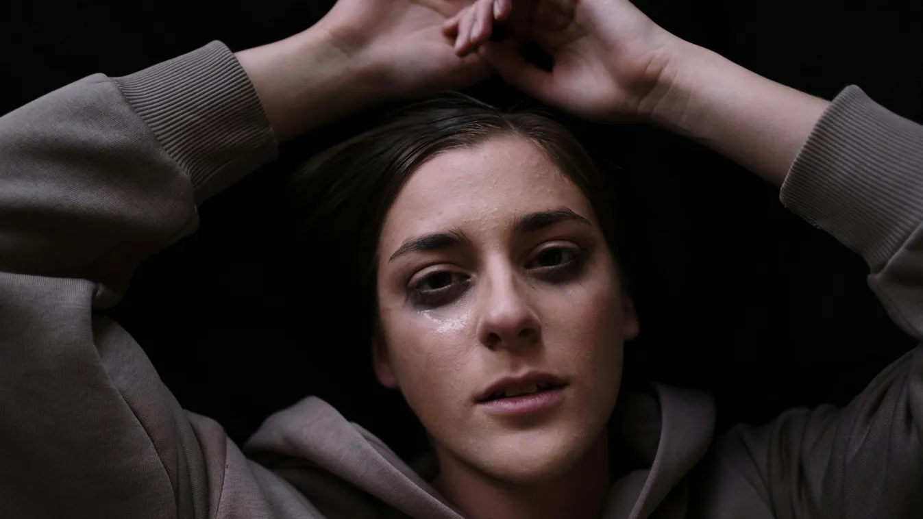 "Az anyám lefeküdt a férjemmel 48 órával az esküvőnk előtt és nem kér bocsánatot"