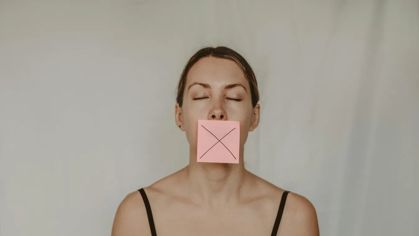 Ezt teszi a lelkeddel, ha hallgatsz