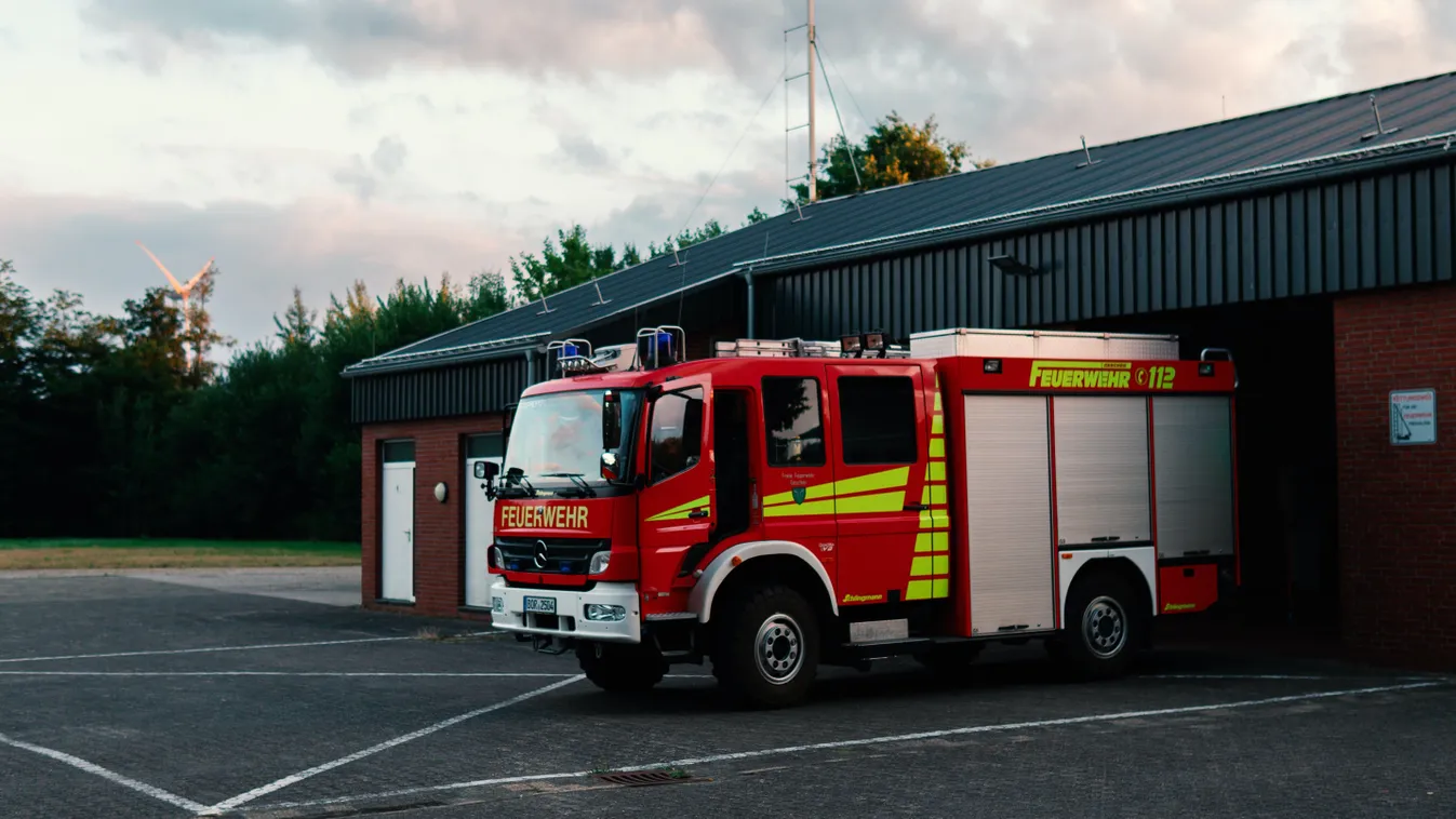 Bennégett a saját házában egy idős nő Tolnán