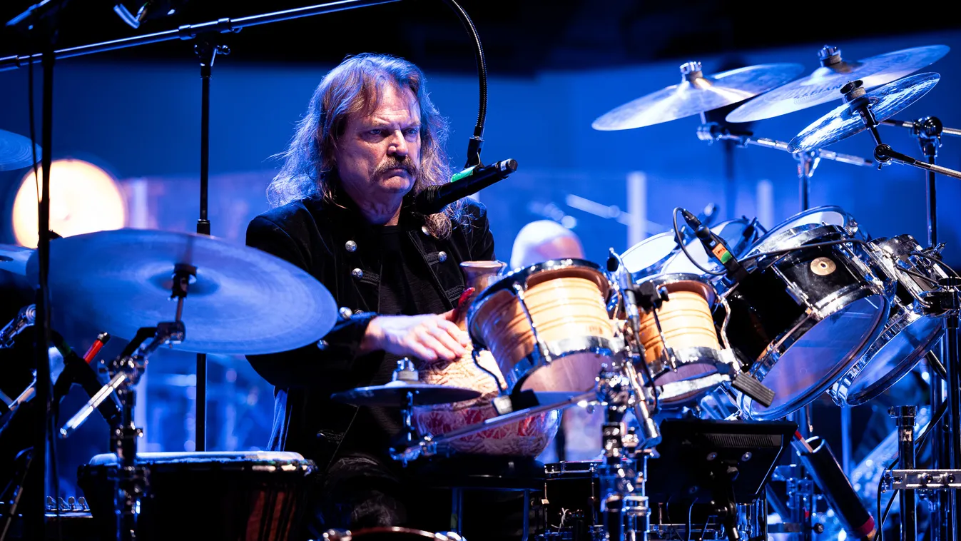 Különleges meglepetésre készül Mandoki