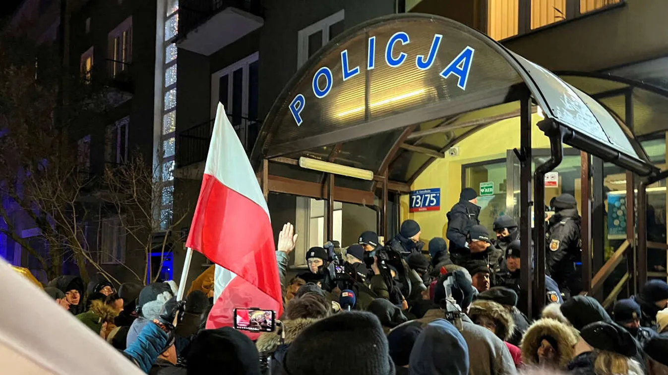 Politikai káosz Lengyelországban