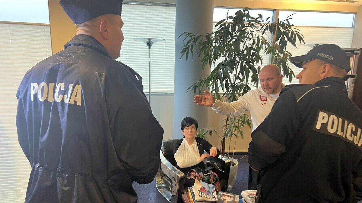 A magyar közmédia kiáll a lengyel közmédia függetlensége mellett