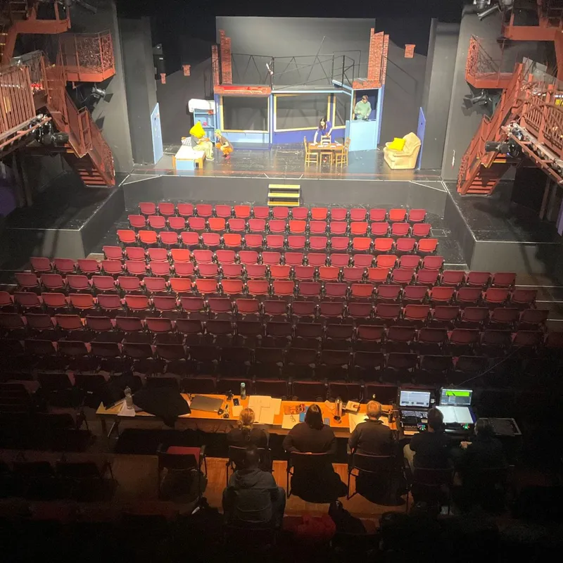 Különös sminkkeverék miatt égett az arcbőrük a német színészeknek, ezért félbe kellett szakítani A Nagy Füzet előadását  / 