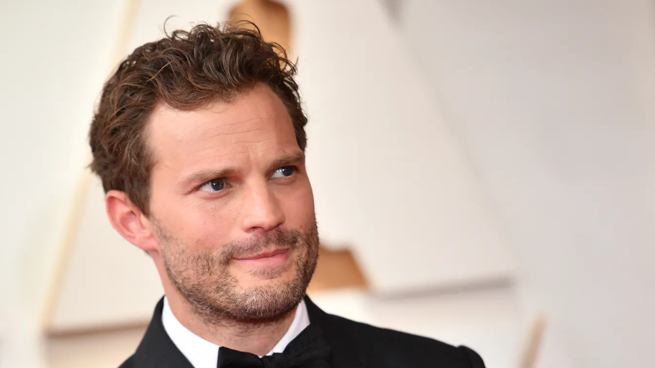 Botrány: egy nőt üldözött a metróban a hollywoodi sztár