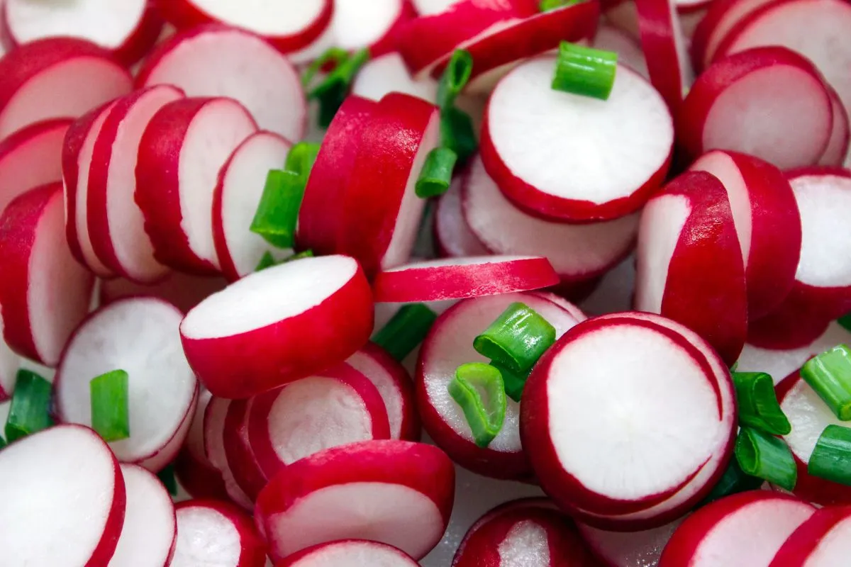 Organic,Radish,Cut,Into,Circles.,Organic,Farming,Concept.,Radish,Background.