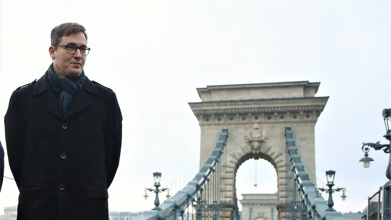 Sikkasztás gyanúja a Lánchíd felújítása körül