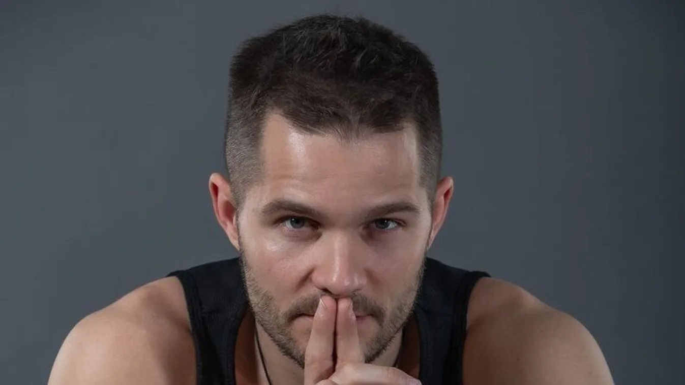 Forró táncot lejtett szerelmével Veréb Tamás