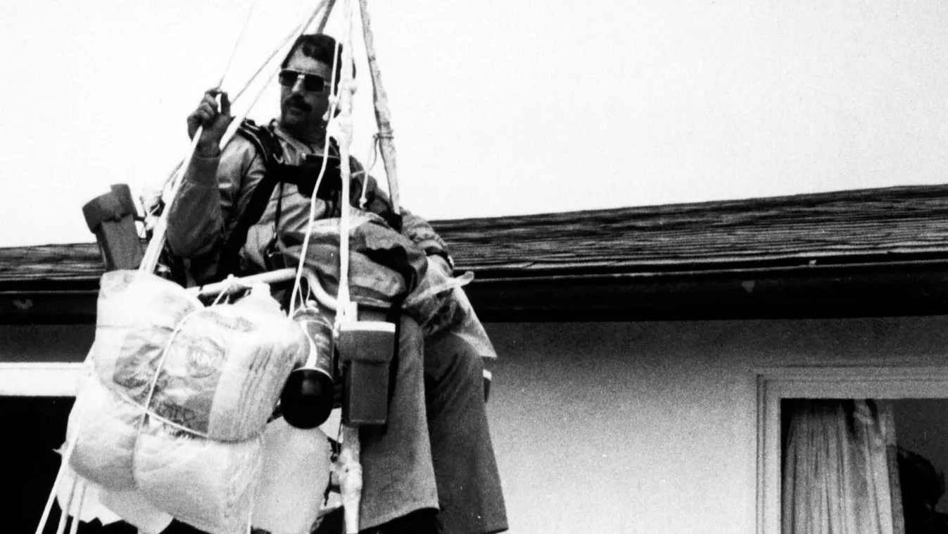 Lawnchair Larry hihetetlen repülése