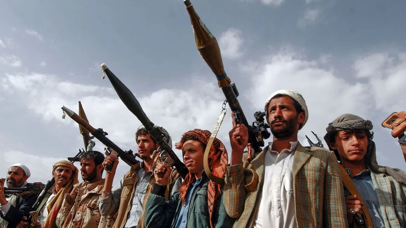 Bombázók támadtak a huszi lázadókra