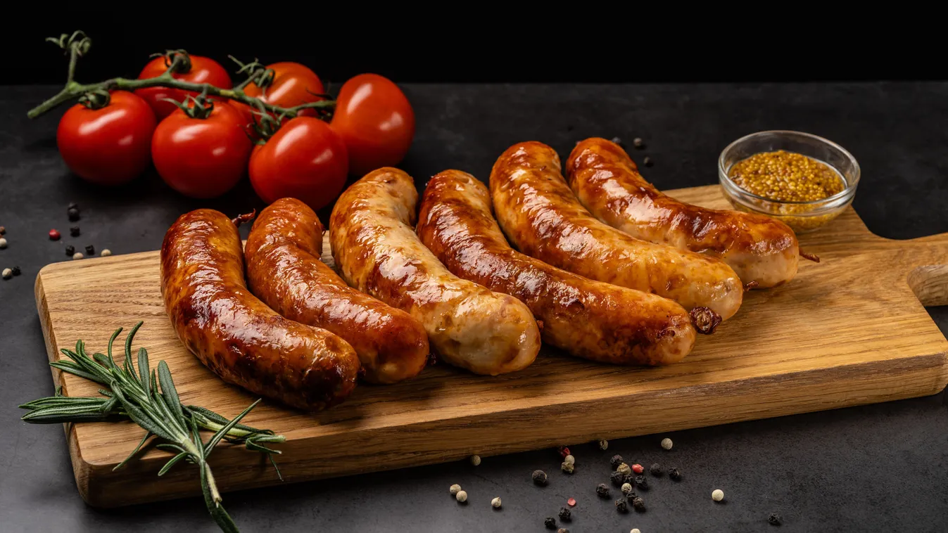 A sztárséf elárulta: végig rosszul sütöttük a kolbászt