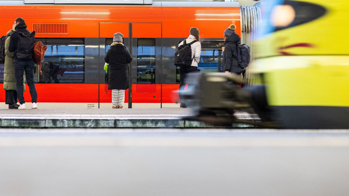 Újabb sztrájkok Németországban: Kihalt pályaudvarok, mérges utasok – Milliárdos csapás éri a gazdaságot