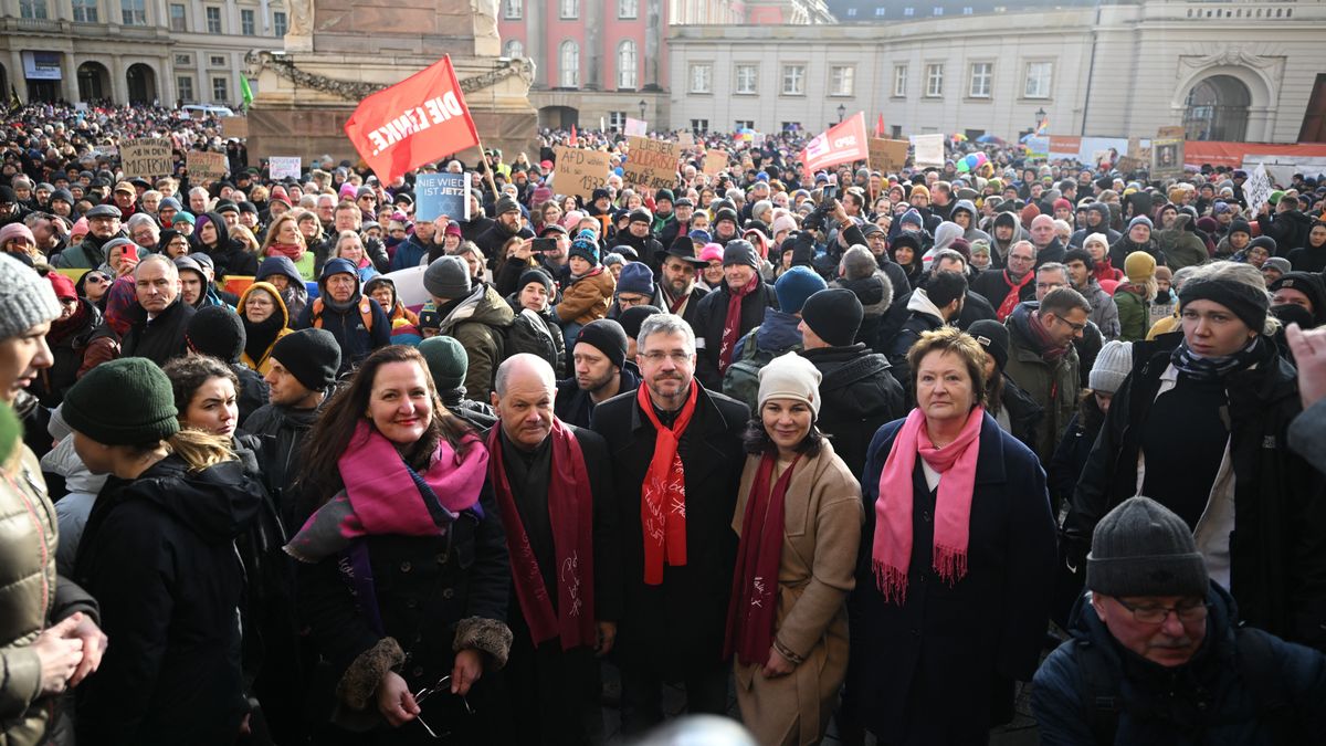 Évtizedek óta nem történt ilyen Németországban, teljesen megváltozott az egész ország