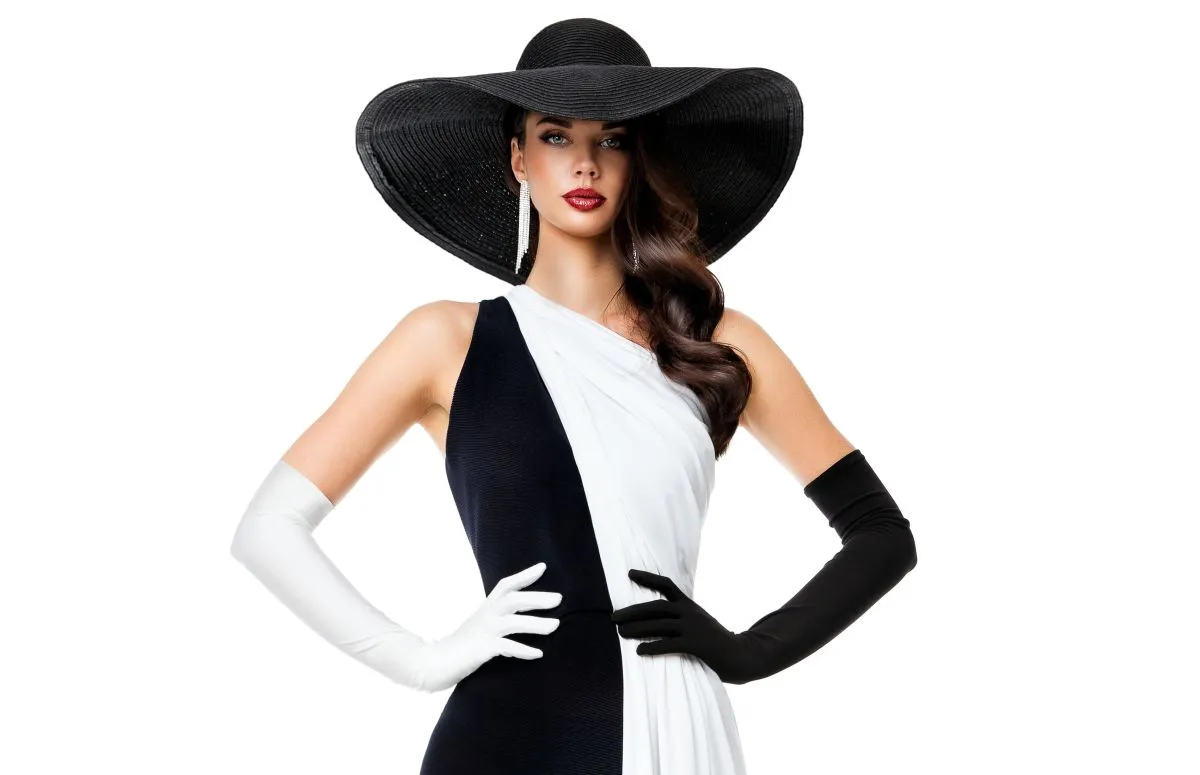 Woman,In,Black,And,White,Formal,Dress.,Fashion,Model,In