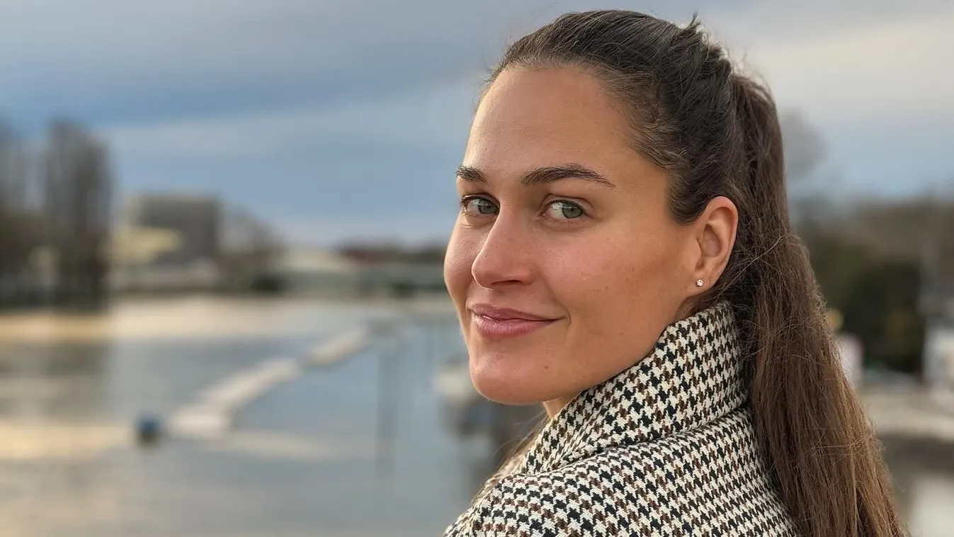 Jakabos Zsuzsa bikinis fotója beharangozza az izzasztó nyarat