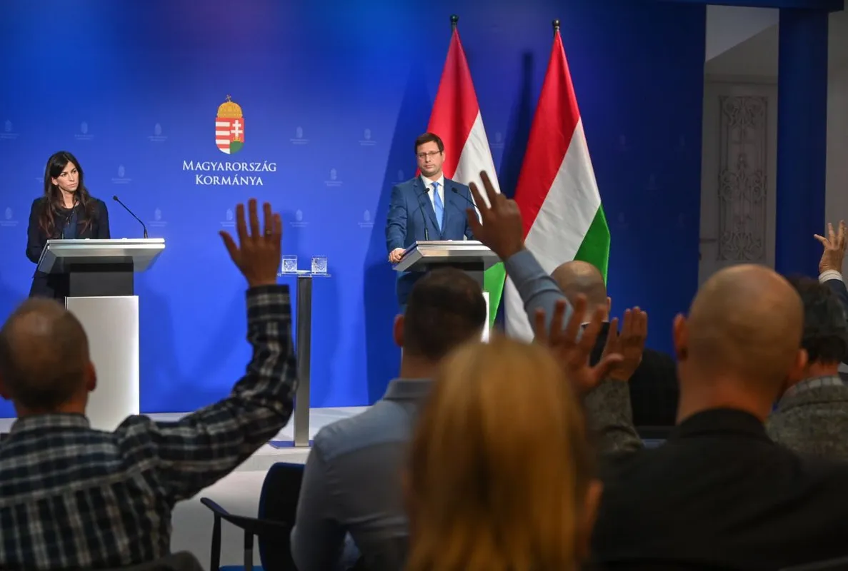 GULYÁS Gergely; SZENTKIRÁLYI Alexandra