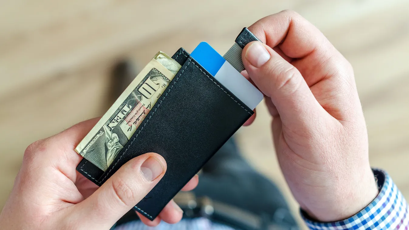 Kisgyerekes anyákra vadászik a gátlástalan csaló Budán