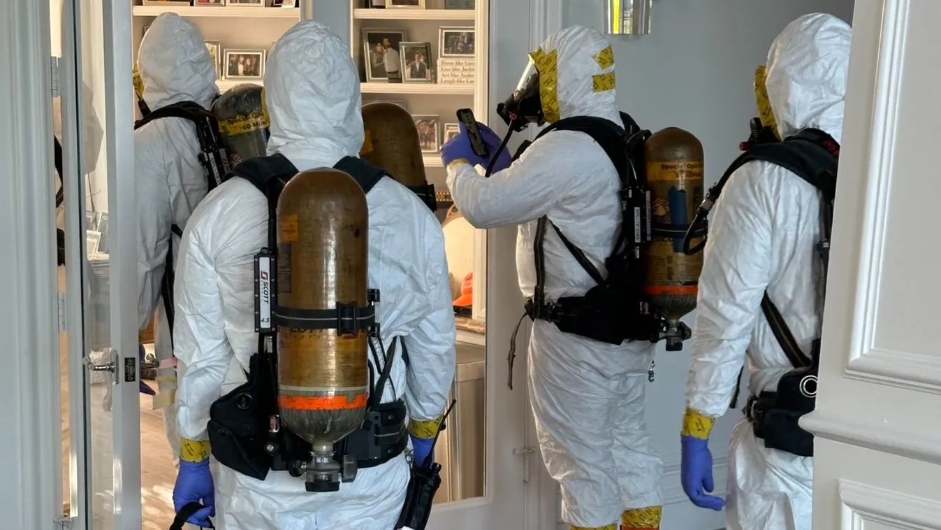 Fehér port tartalmazó borítékot kapott Donald Trump fia