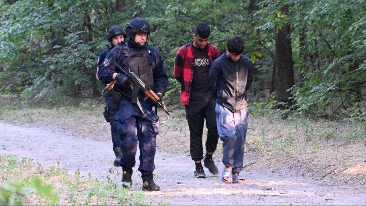 Veszélyes próbálkozás a brüsszeli migrációs paktum