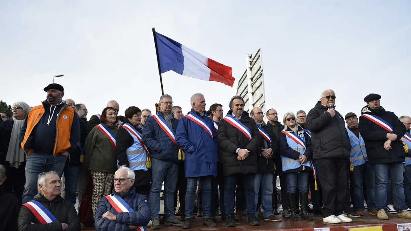 A franciák zöme változást akar a politikában