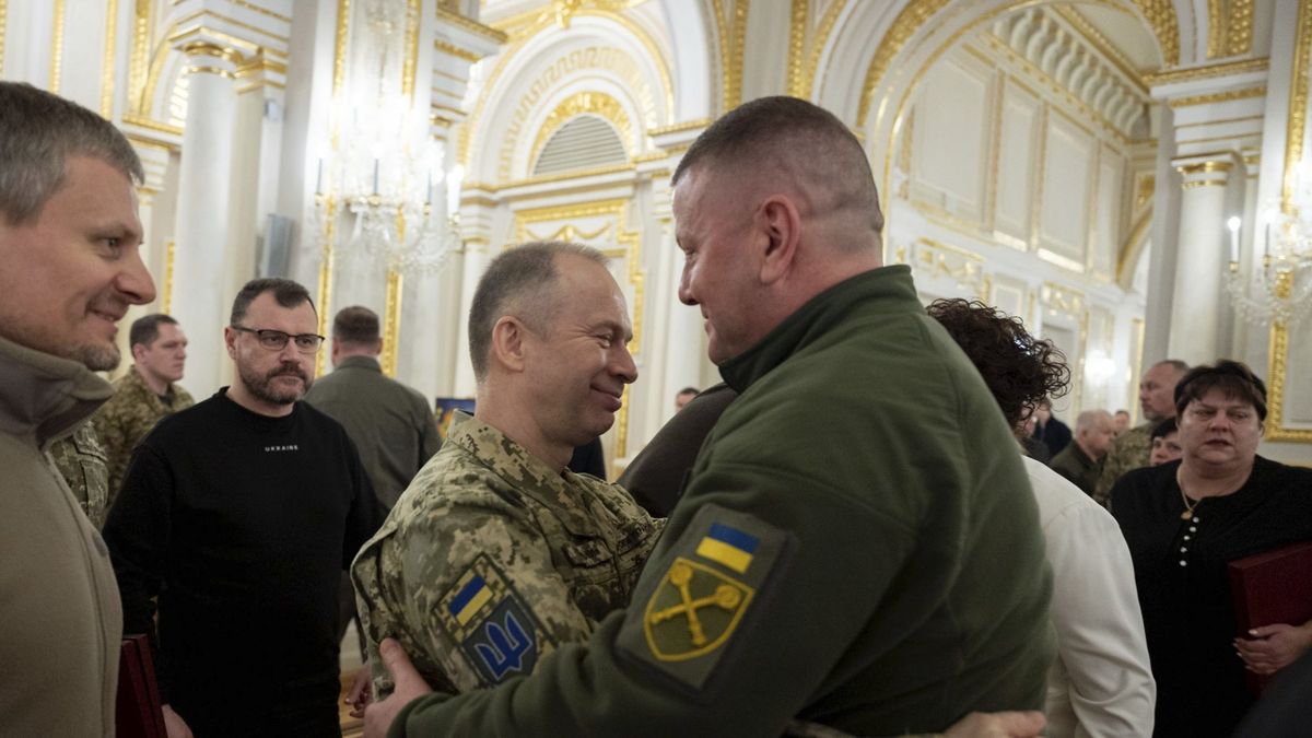 A leváltott főparancsnok puccsra készül Ukrajnában?