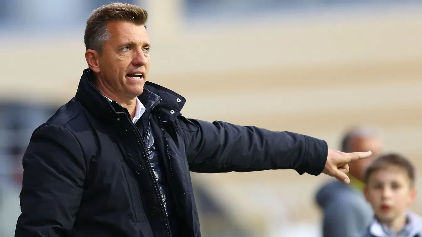 Mészöly Géza bemutatkozik Újpesten