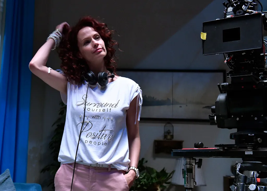  Kölcsönlakás címû film forgatásán
2018