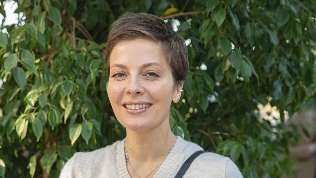 Visszaéltek Tatár Csilla nevével