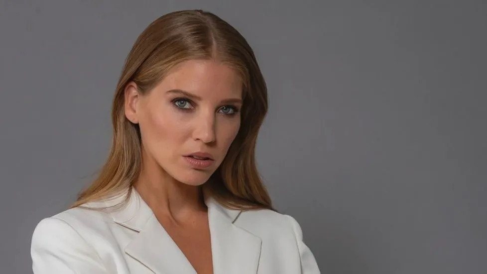 szabó zsófi kiajánló kép