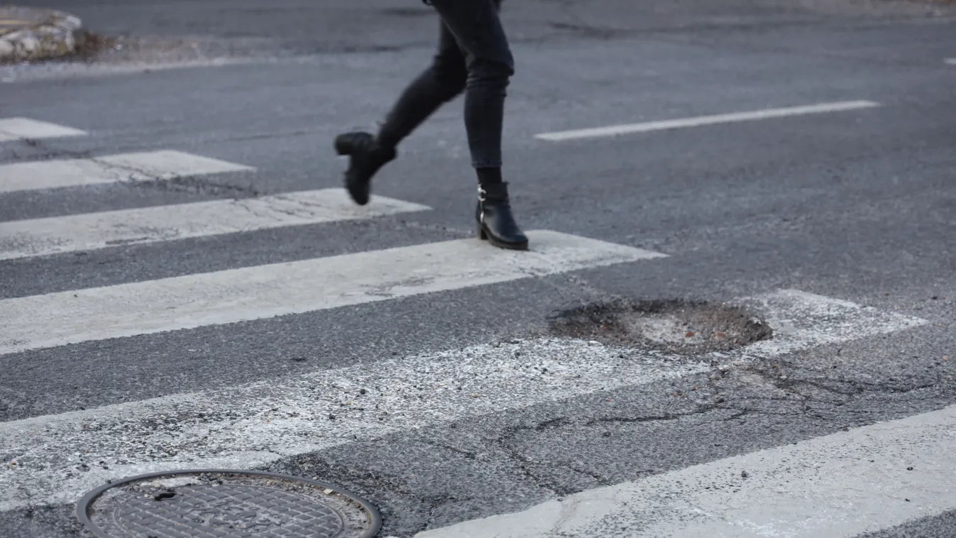 Tizedét sem költötték tavaly Karácsonyék az utakra