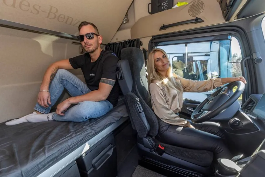 Déri Szilvia és párja