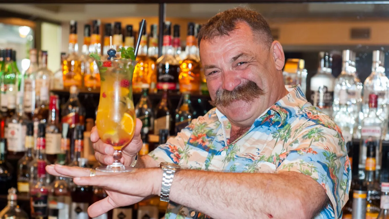 Tanárnak állt Lajsz András, nem hiszed el, mit oktat