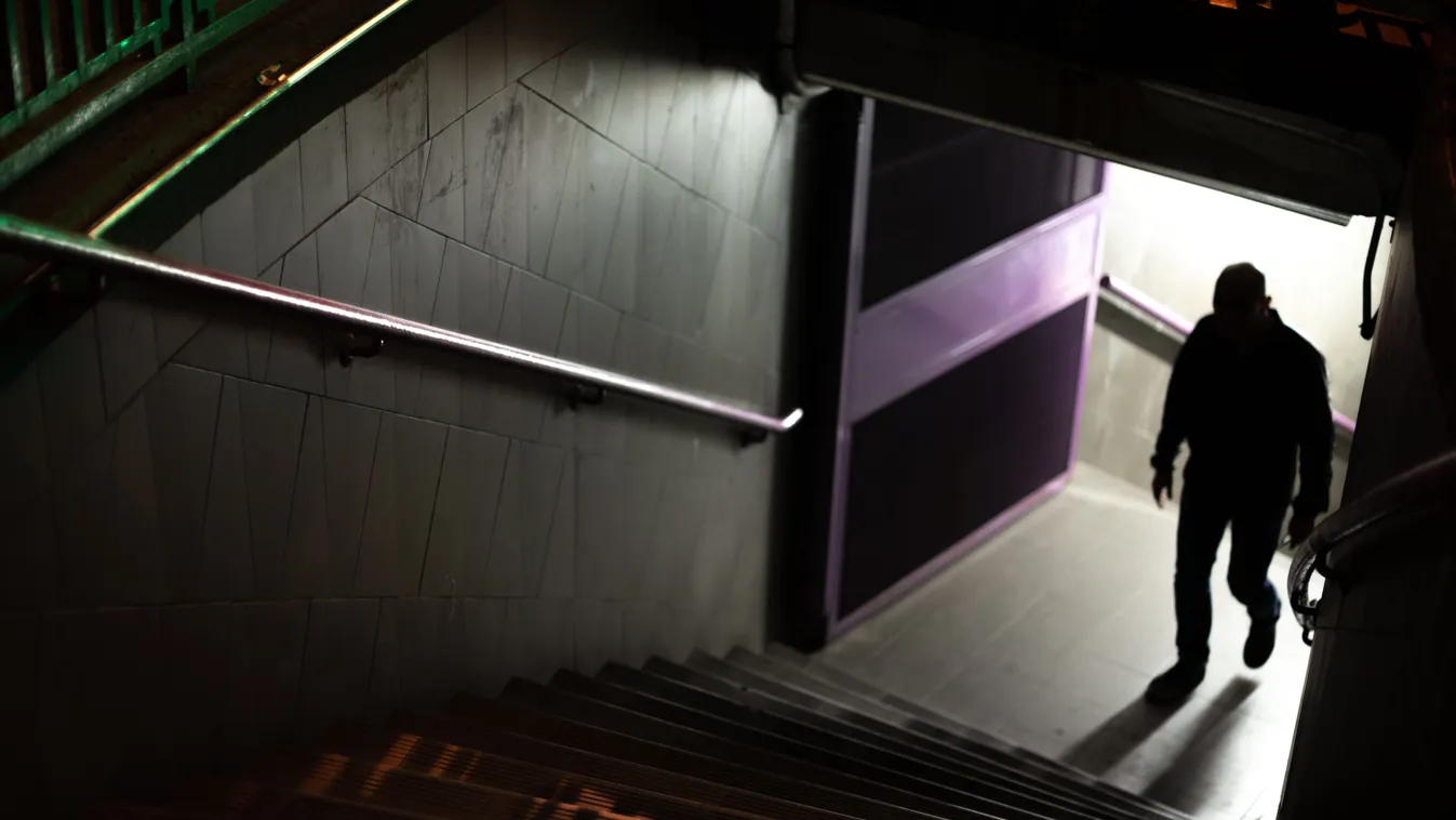 Lakók kapták el a besurranó tolvajt Vácon