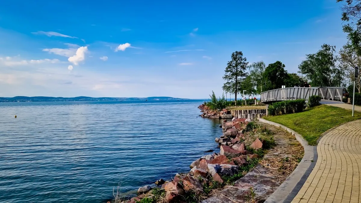 Promenade,Around,The,Lake,Balaton,With,Path,For,Walking,Or
